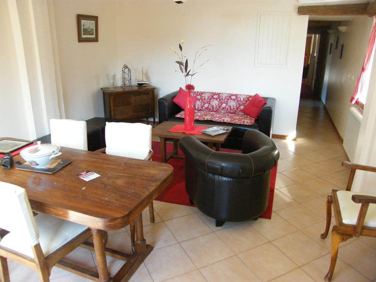 La Ferme De Montaigu B&B 외부 사진