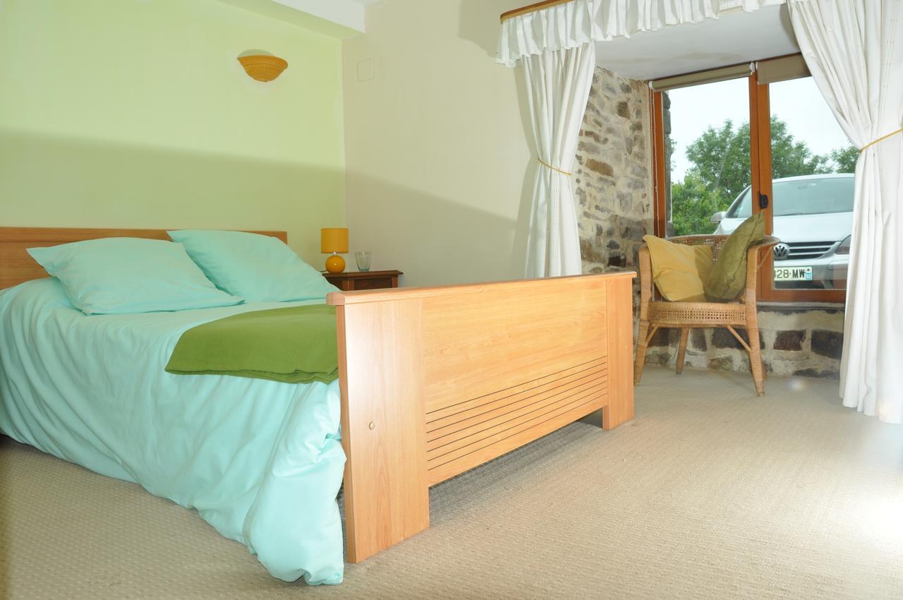 La Ferme De Montaigu B&B 객실 사진